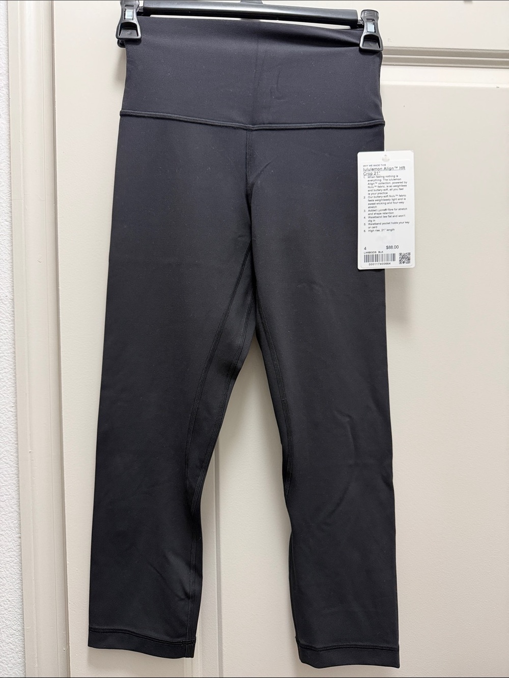NWT lululemon athletica Women’s Align Crop 21” Black High-Waist Leggings